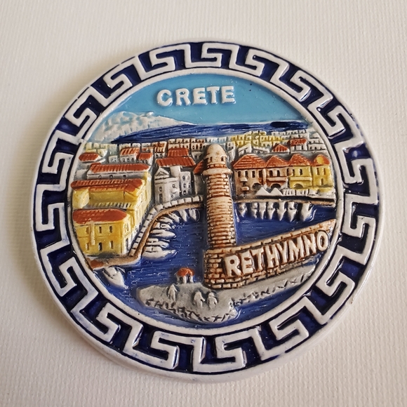 Crete Hand Painted Magnet Art - Picture 1 of 4